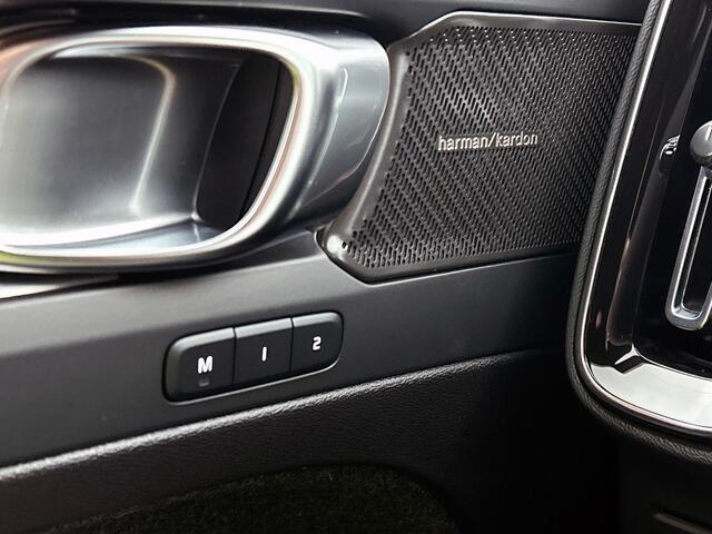 Volvo XC40 2.0 B4 Plus Dark | Trekhaak | Blis | Harman Kardon Audio |