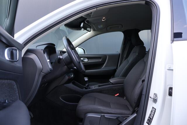 Volvo XC40 1.5 T3 | Airco | Trekhaak | Origineel NL |