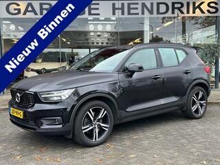 volvo-xc40-1.5-t5-recharge-r-design