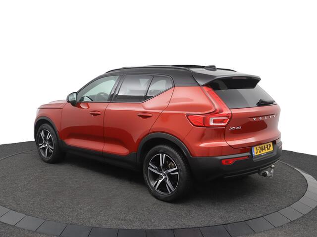 Volvo XC40 2.0 B4 R-Design | Trekhaak | Panoramadak | Parkeercamera