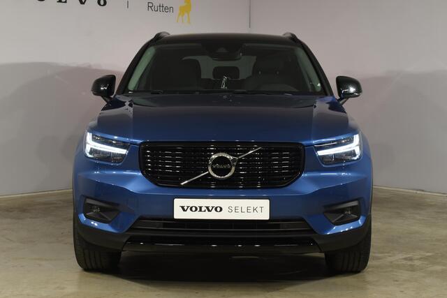Volvo XC40 T5 262PK Automaat Recharge R-Design / Navigatie / Stuur & Stoelverwarming / Elektrische achterklep / Achteruitrijcamera / Elektr. Trekhaak / Elektrische stoelverst. met geheugen