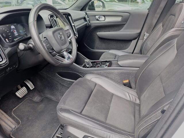 Volvo XC40 1.5 T4 Recharge R-Design | Pano | Trekhaak 1800kg | Leder Alcantara | Two Tone | (occasion)