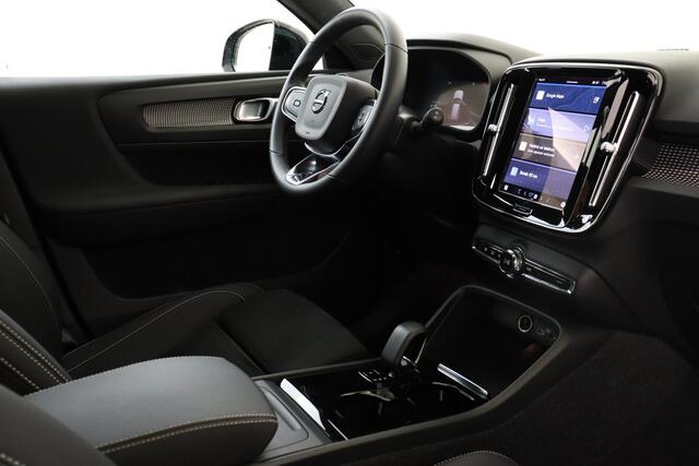Volvo XC40 RECHARGE PLUS -CAMERA|KEYLESS|19"|TREKHAAK|BLIS