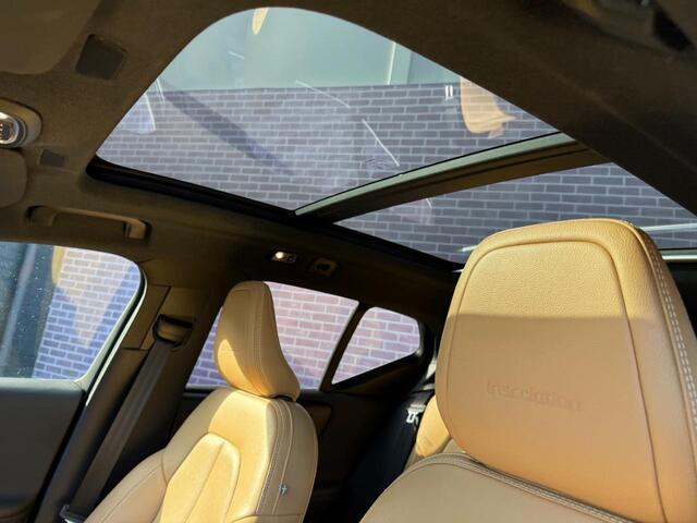 Volvo XC40 2.0 T4 Inscription | Nieuw Binnen | Panorama-Schuifdak | Leder | memory | Adaptieve Cruise controle | Blis | Keyless |