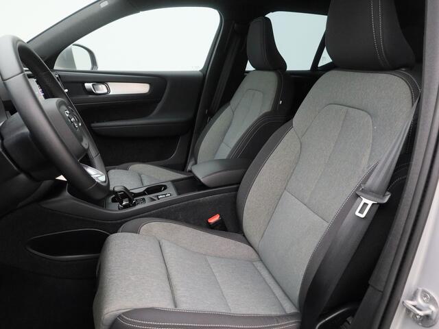 Volvo XC40 1.5 T4 Plug-in hybrid Core Bright | CAMERA | KEYLESS