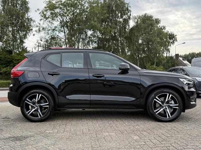 Volvo XC40 1.5 T4 Recharge R-Design | ZUID | 210pk | Parking pack| Draadloos opladen | PHEV | 1.800kg Trekgewicht