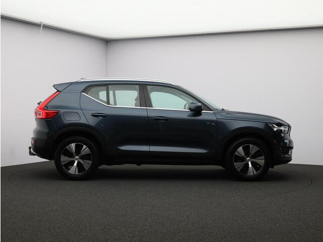 Volvo XC40 T4 Recharge Inscription Expression / Trekhaak / Stoel+stuurverwarming / CarPlay / DAB+ / Keyless / Parkeercamera /
