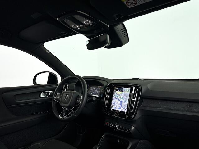 Volvo XC40 Recharge Core 70 kWh | Parkeercamera | Navigatie | Cruise Control