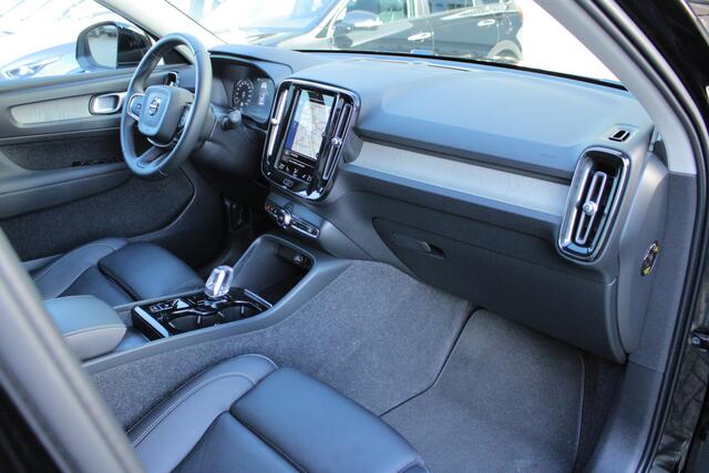 Volvo XC40 1.5 T4 Recharge Inscription Expression |trekhaak|leder|elektrische achterklep|goed onderhouden|