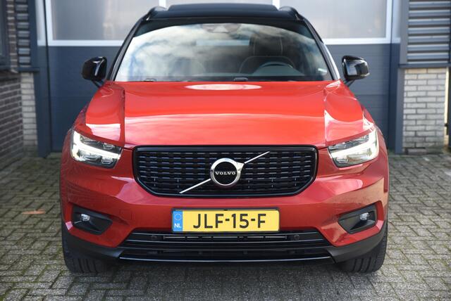 Volvo XC40 2.0 T5 AWD R-Design Intro Edition