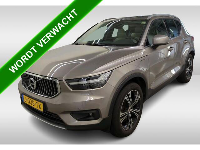Volvo XC40 T5 180PK Recharge Inscription / Panoramadak / Leder / Trekhaak / airco-ecc./ Stuurverwarming / Apk 10-2026