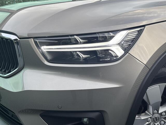 Volvo XC40 1.5 T3 Business Pro Automaat, Driver assist, BLIS, Adaptive cruise, Trekhaak semi elektrisch inklapbaar, Stoelverwarming, Stuurverwarming, Noodreservewiel, Parkeercamera achter