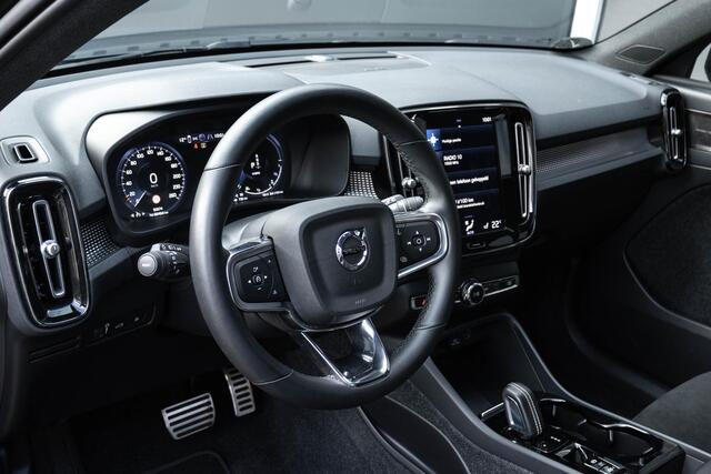Volvo XC40 T5 Recharge R-Design | Panoramisch schuif-/kanteldak | Elektrisch verstelbare voorstoelen | 360 graden Camera | All Season banden | Harman Kardon Premium audio| Apple Carplay |