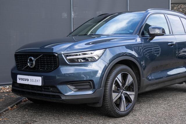 Volvo XC40 T5 Recharge R-Design | Panoramisch schuif-/kanteldak | Elektrisch verstelbare voorstoelen | 360 graden Camera | All Season banden | Harman Kardon Premium audio| Apple Carplay |