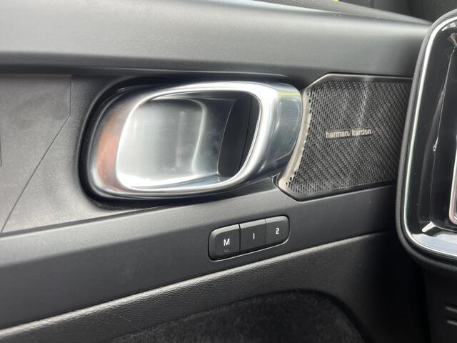 Volvo XC40 T5 Recharge Plus Dark | Harman/Kardon | 360 camera | Stoel & Stuur Verwarming |