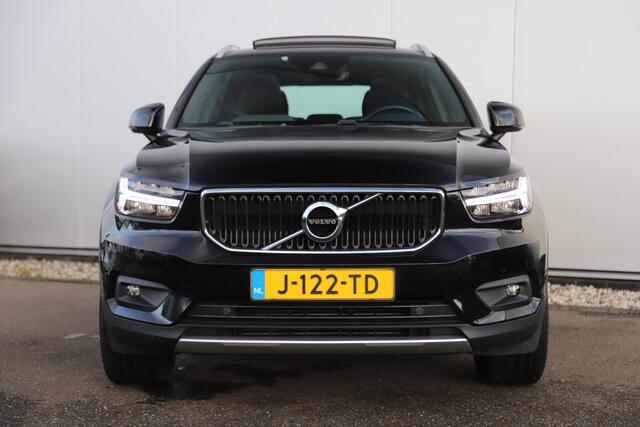 Volvo XC40 1.5 T2 Business Pro Automaat Panoramadak Sportstoelen Navigatie Carplay Achteruitrijcamera Harman Kardon Stuur & Stoelverwarming