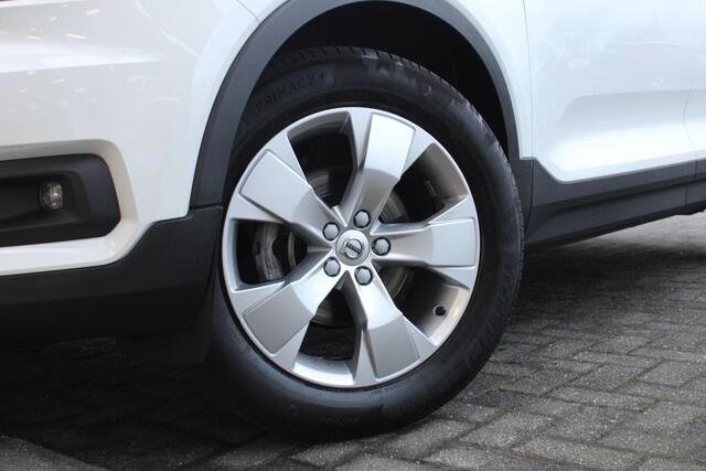 Volvo XC40 T2 Automaat Business Pro | Adapt. Cruise | BLIS | PDC Achter | Keyless | DAB