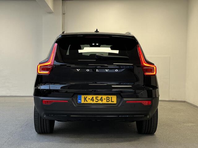 Volvo XC40 Recharge P8 AWD R-Design | 94% SOH | CAMERA | STOELVERWARMING | 20"LMV |