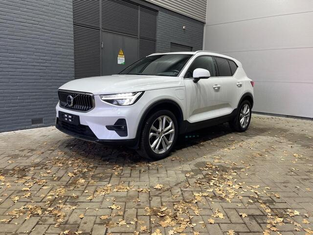 Volvo XC40 T5 Plug-in hybrid Plus Bright | ACC | Trekhaak | BLIS | Camera | Stoelverwarming | Keyless