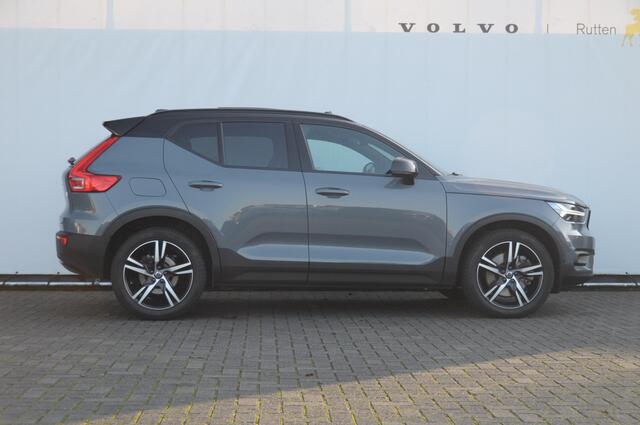 Volvo XC40 T5 262PK Automaat Recharge R-Design Gereserveerd