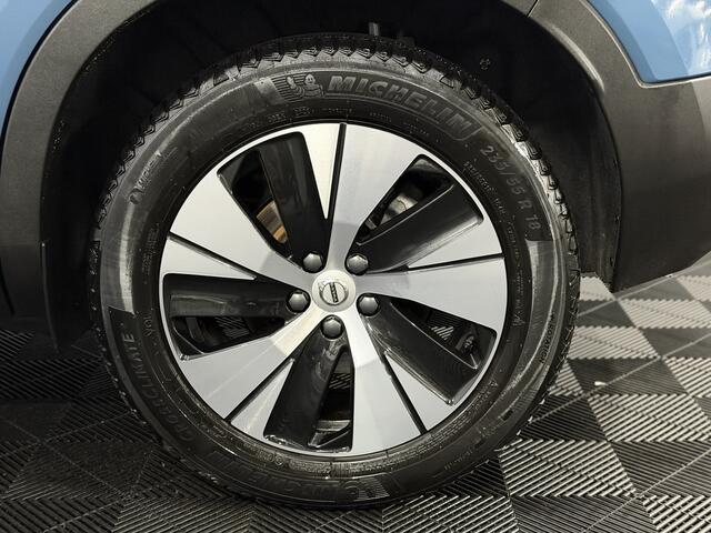 Volvo XC40 1.5 T4 Plug-in hybrid Plus Dark Camera, Navi, Stoelverwarming, Keyless start, Elektrische achterklep, Virtual desk, Cruise control adaptief