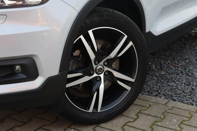 Volvo XC40 1.5 T5 Recharge R-Design | Pano | Trekhaak | ACC |