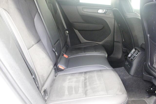 Volvo XC40 T5 Recharge R-Design | Rijklaarprijs | 20'' Velgen |