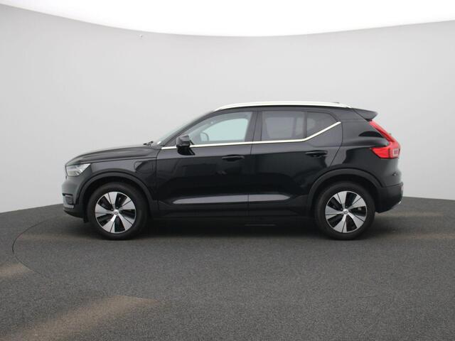 Volvo XC40 T4 Recharge Inscription Expression | Automatische Achterklep | Elektrisch Verstelbare Stoelen | Memoryseats |