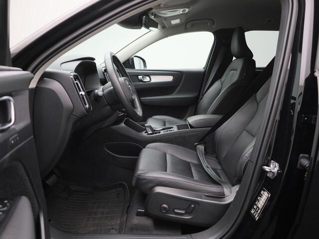 Volvo XC40 T4 Recharge Inscription Expression | Automatische Achterklep | Elektrisch Verstelbare Stoelen | Memoryseats |