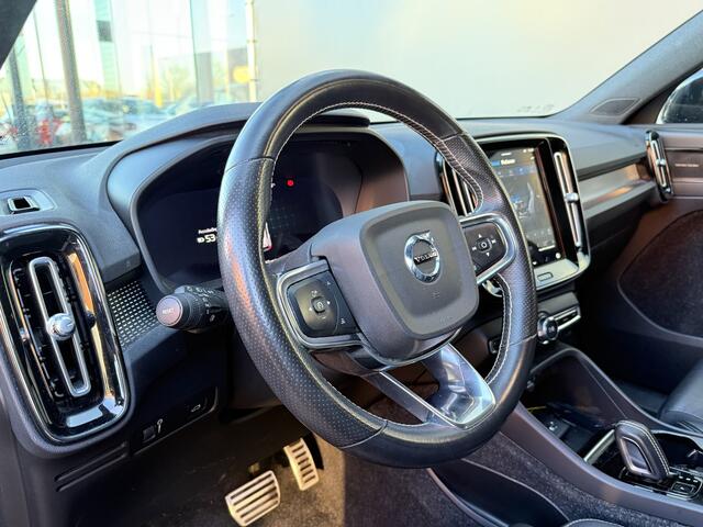 Volvo XC40 Recharge P8 AWD R-Design