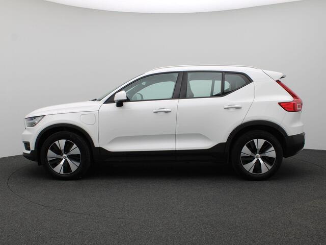 Volvo XC40 1.5 T5 Twin Engine Inscription 263PK Aut. SOH 86%, Trekhaak, Volleder, Achteruitrijcamera, Elektr. Verstelbare Bestuurdersstoel, Navigatie, 19" LM Velgen, Clima, Parkeersensor voor+achter, Stoelverwarming