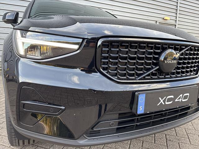 Volvo XC40 2.0 B4 Plus Black Edition Harman/Kardon / Panoramadak / Elektr. stoelen / Achteruitrijcamera /