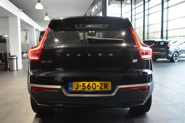 Volvo XC40 Recharge P8 AWD R-Design pano Harman Kardon 20 inch !!