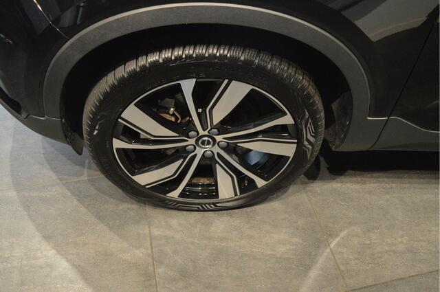 Volvo XC40 Recharge P8 AWD R-Design pano Harman Kardon 20 inch !!