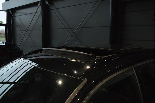 Volvo XC40 Recharge P8 AWD R-Design pano Harman Kardon 20 inch !!