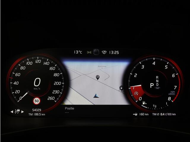 Volvo XC40 T2 Inscription / Trekhaak / Adapt. cruise / Leder / Keyless