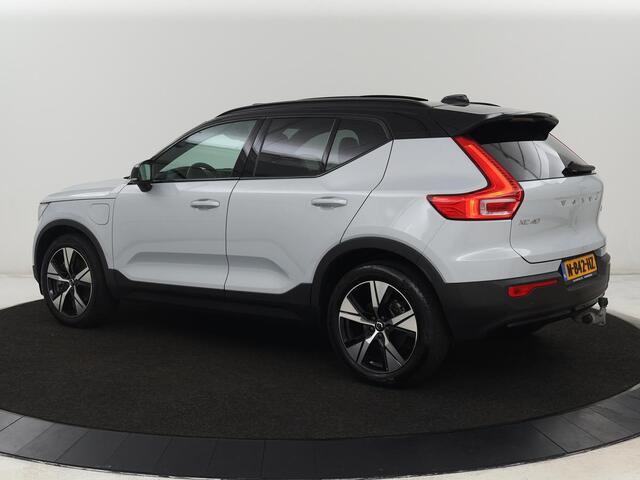 Volvo XC40 1.5 T5 Recharge R Design | Panoramadak | Trekhaak | Stoel & stuurverwarming | 360 Camera | Adaptive cruise | Harman/Kardon | Carplay | Leder/Alcantara | Keyless | Carplay | Navigatie | PHEV | Plug In