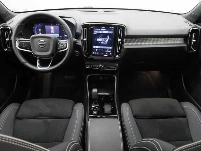 Volvo XC40 2.0 B3 Ultimate Bright | PANO | 360° | H&K | KEYLESS | STOEL- EN STUURVERW.