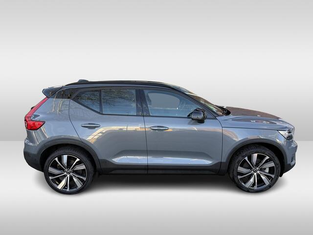 Volvo XC40 Recharge P8 AWD R-Design | Premium Audio by Harman Kardon | Apple Carplay/Android Auto |