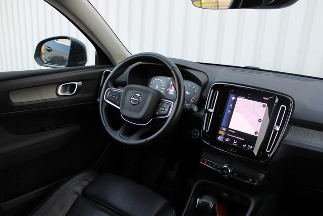 Volvo XC40 1.5 T3 Inscription | Incl. 12 maanden garantie | Cruise control | Climate control | Stoel/stuurverwarming | Apple carplay/Android auto | DAB radio | Parkeercamera | Lane assist |