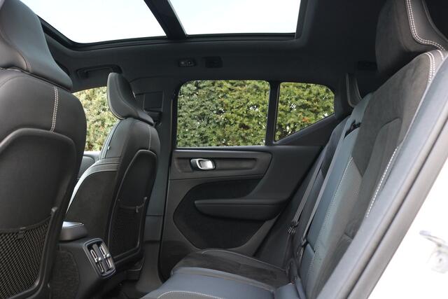 Volvo XC40 2.0 T4 R-Design Aut (Panoramadak Sportleder/Memory Navi/Camera HarmanKardon Standkachel Trekhaak Full-Led 20InchLMV)