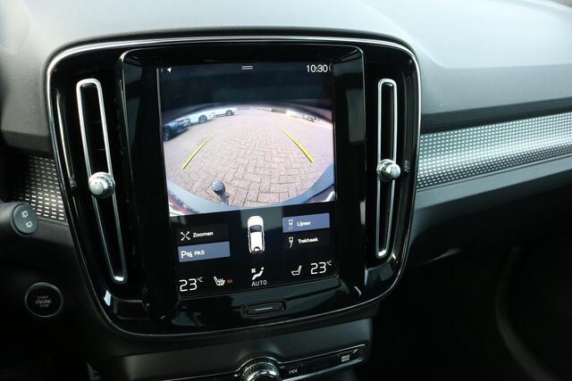 Volvo XC40 2.0 T4 R-Design Aut (Panoramadak Sportleder/Memory Navi/Camera HarmanKardon Standkachel Trekhaak Full-Led 20InchLMV)