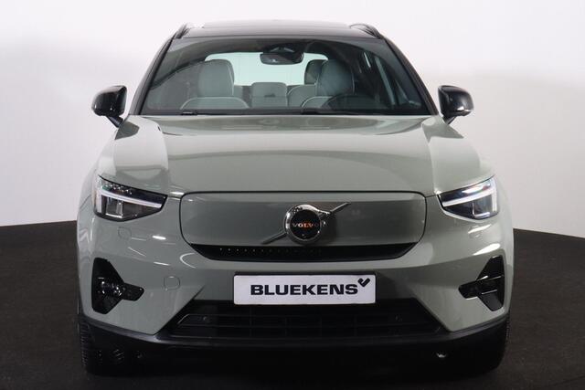Volvo XC40 Recharge Twin Ultimate 78 kWh - Panorama/schuifdak - IntelliSafe Assist & Surround - 360º Camera - Harman/Kardon audio - Verwarmde voorstoelen, stuur & achterbank - Parkeersensoren voor & achter - Elektr. bedienb. voorstoelen met geheugen links - Draadloz