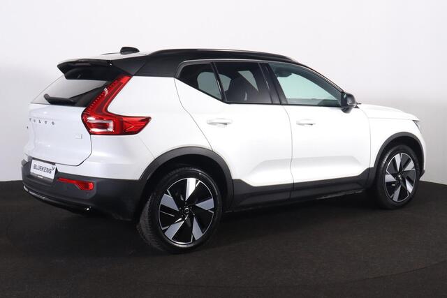 Volvo XC40 Recharge Twin Ultimate 82 kWh - Panorama/schuifdak - IntelliSafe Assist & Surround - 360º Camera - Harman/Kardon audio - Verwarmde voorstoelen & stuur - Parkeersensoren voor & achter - Elektr. bedienb. voorstoelen met geheugen links - Draadloze tel. lader
