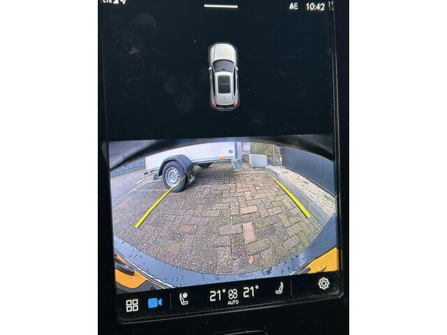 Volvo XC40 Recharge P8 AWD R-Design intellisafe/ Climate line/ Park assist