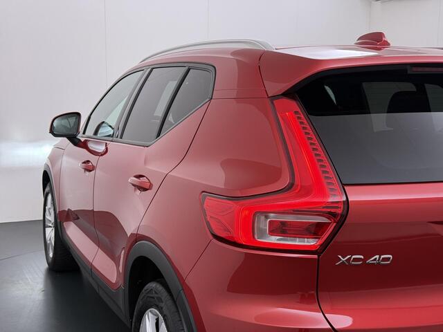 Volvo XC40 1.5 T3 Momentum Pro Trekhaak/Camera/Carplay etc.