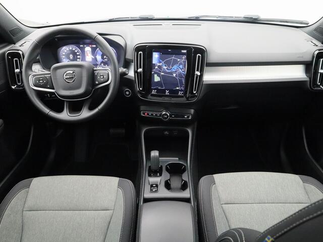 Volvo XC40 1.5 T4 Recharge Inscription Expression | PANO | CAMERA | KEYLESS