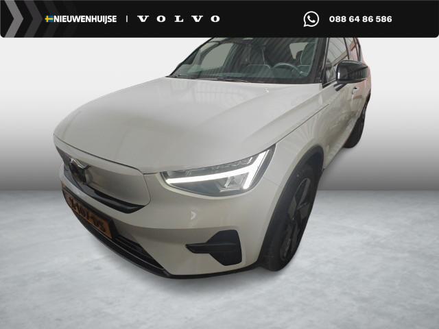 Volvo XC40 Single Motor Extended Range Plus 82 kWh | Adaptieve cruise control | Stoel- en stuurverwarming | Nubuck Interieur | Warmtepomp | 20 inch velgen | Camera |