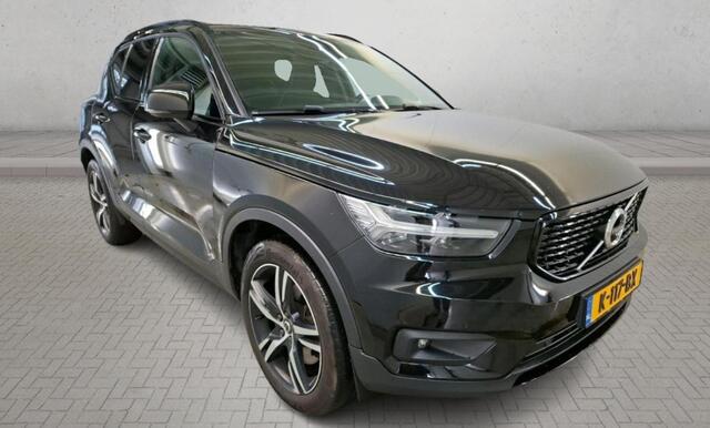Volvo XC40 1.5 T5 Recharge 262 pk R-Design Navi Trekhaak Panoramadak Pilot Assist ACC Harman Kardon 360 Camera Stoel + Stuur Verwarming Dab Getint Glas NL Auto Plug in Hybride