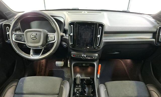 Volvo XC40 1.5 T5 Recharge 262 pk R-Design Navi Trekhaak Panoramadak Pilot Assist ACC Harman Kardon 360 Camera Stoel + Stuur Verwarming Dab Getint Glas NL Auto Plug in Hybride